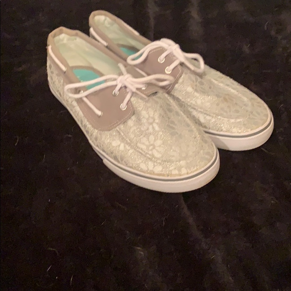Shoes - Picture 2 of 2